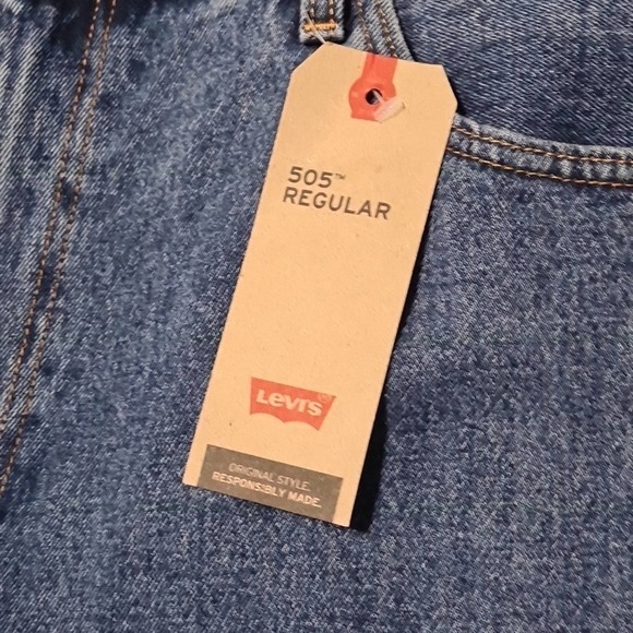 Levi's 505 Regular Jeans Size 42x32 NWT - Picture 3 of 6